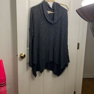 Size M/Lg Express One Eleven cowl neck thin tunic sweater